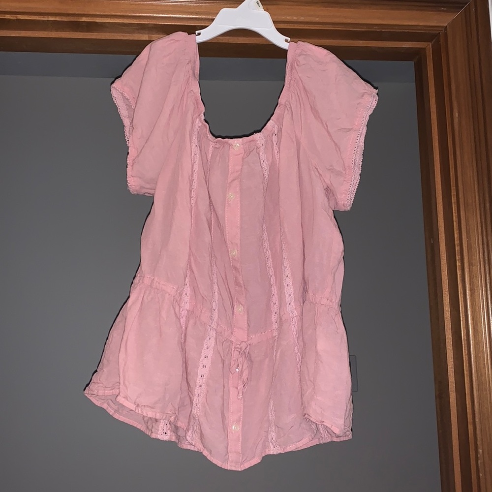 Off-shoulder pink top